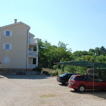 Apartments Novak By El-Pi Tours Malinska Extérieur photo